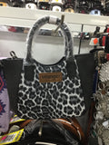 WRANGLER NEW  PURSES/TOTES/WALLETS